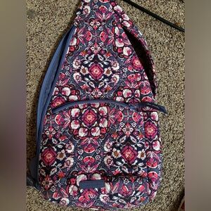 Vera Bradley sling